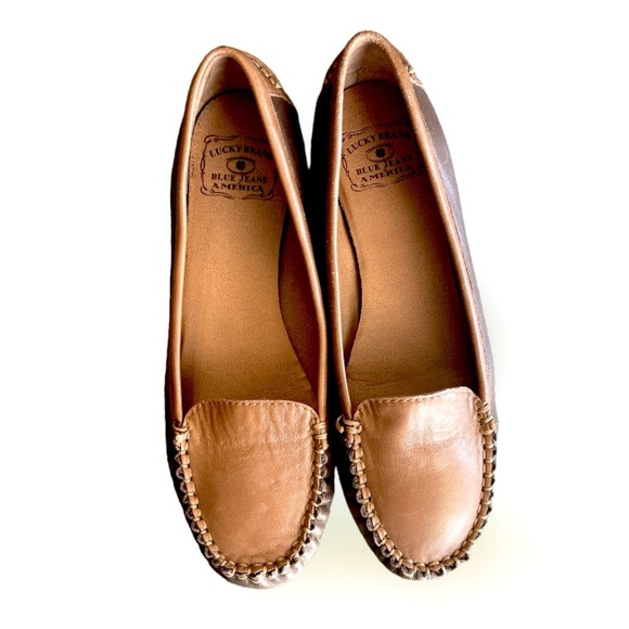 Lucky Brand Shoes - Lucky Brand Brown Leather Flats Size 9M